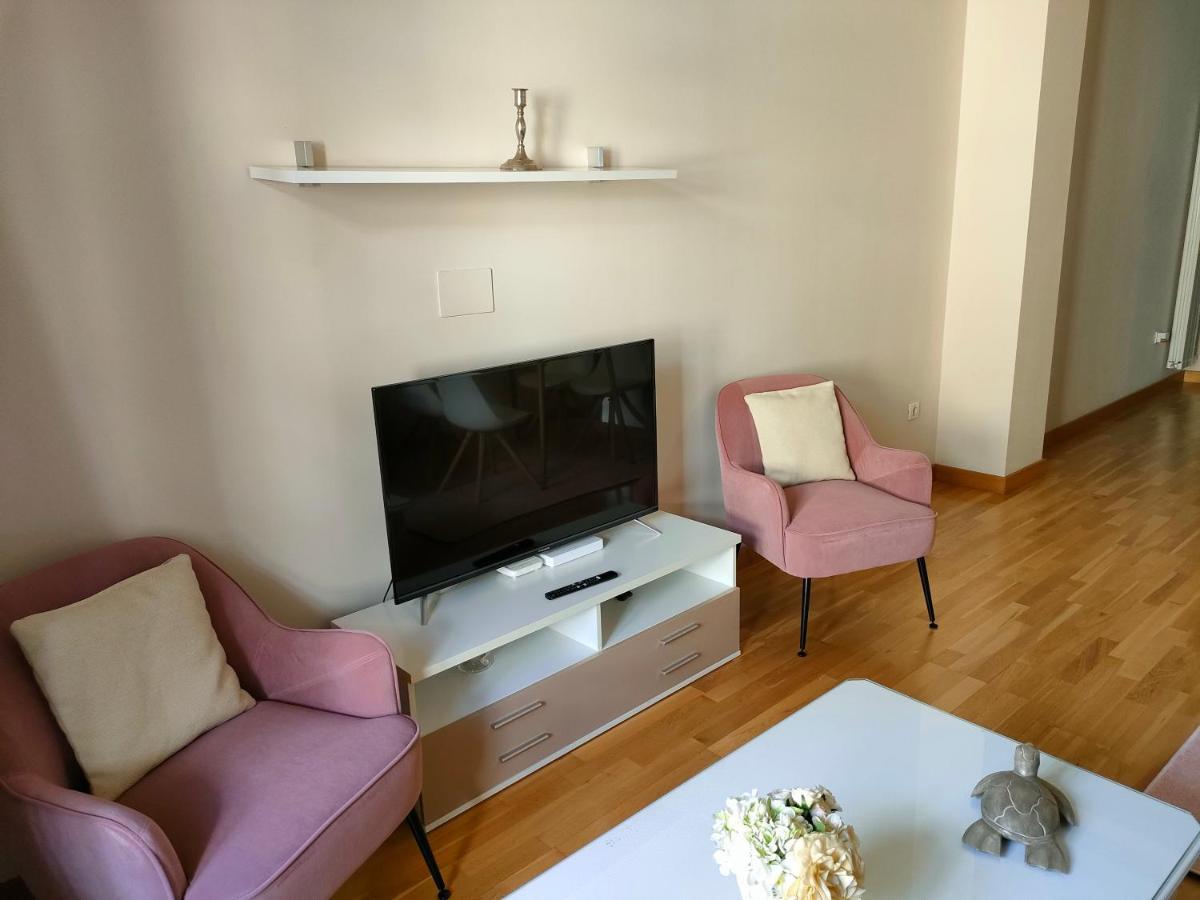 Apartamento Nueva Del Santisimo Γρανάδα Εξωτερικό φωτογραφία