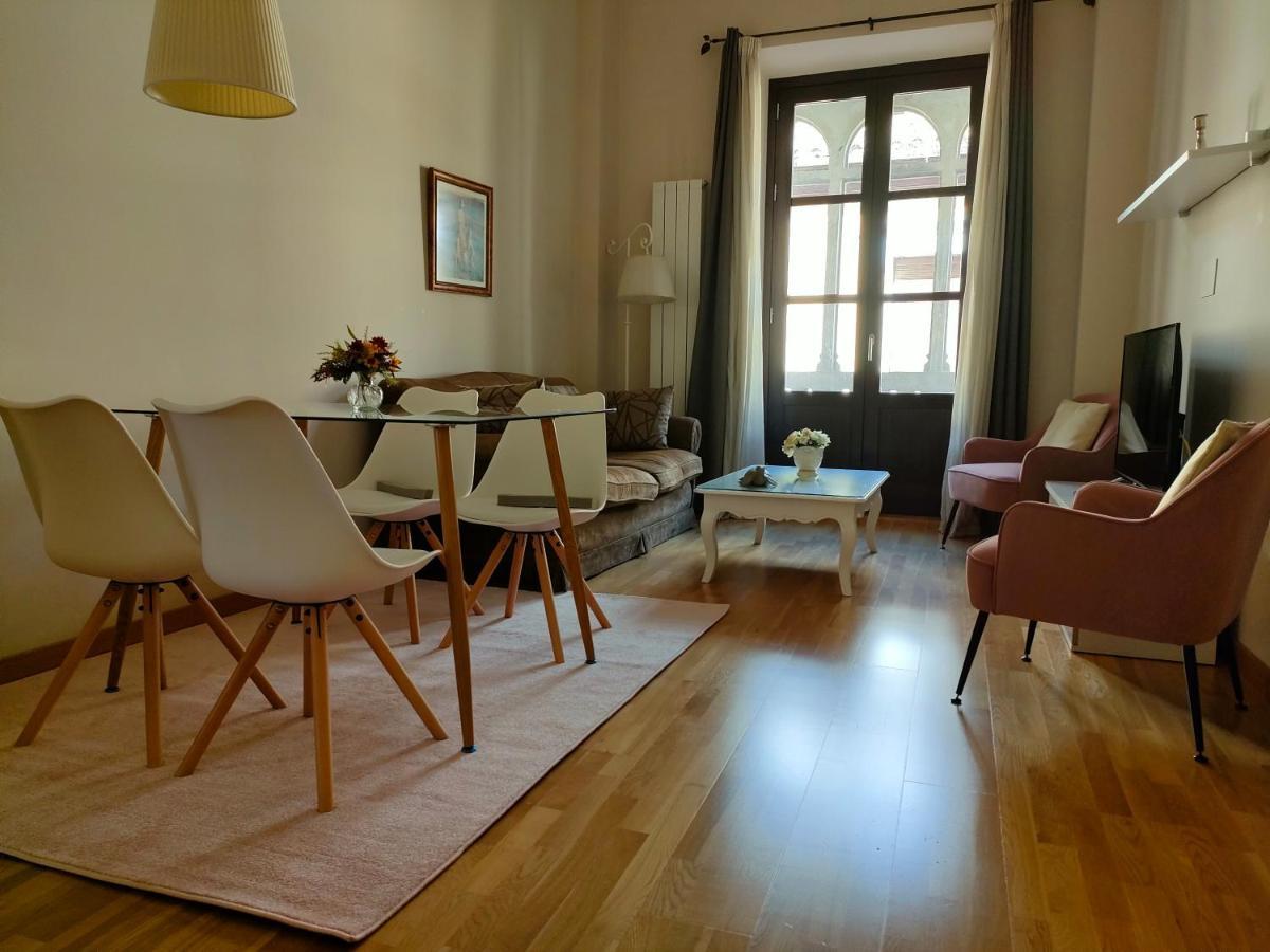 Apartamento Nueva Del Santisimo Γρανάδα Εξωτερικό φωτογραφία