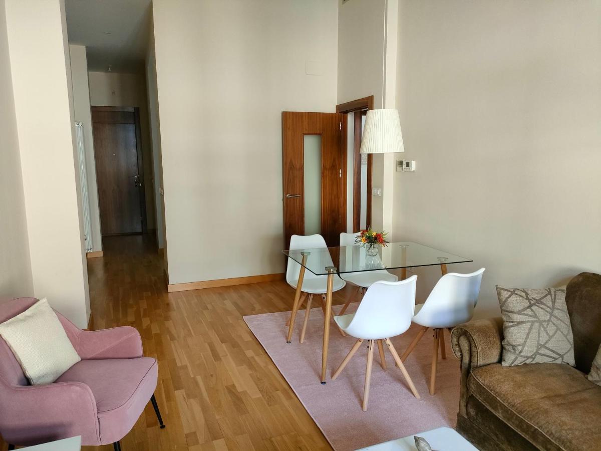 Apartamento Nueva Del Santisimo Γρανάδα Εξωτερικό φωτογραφία