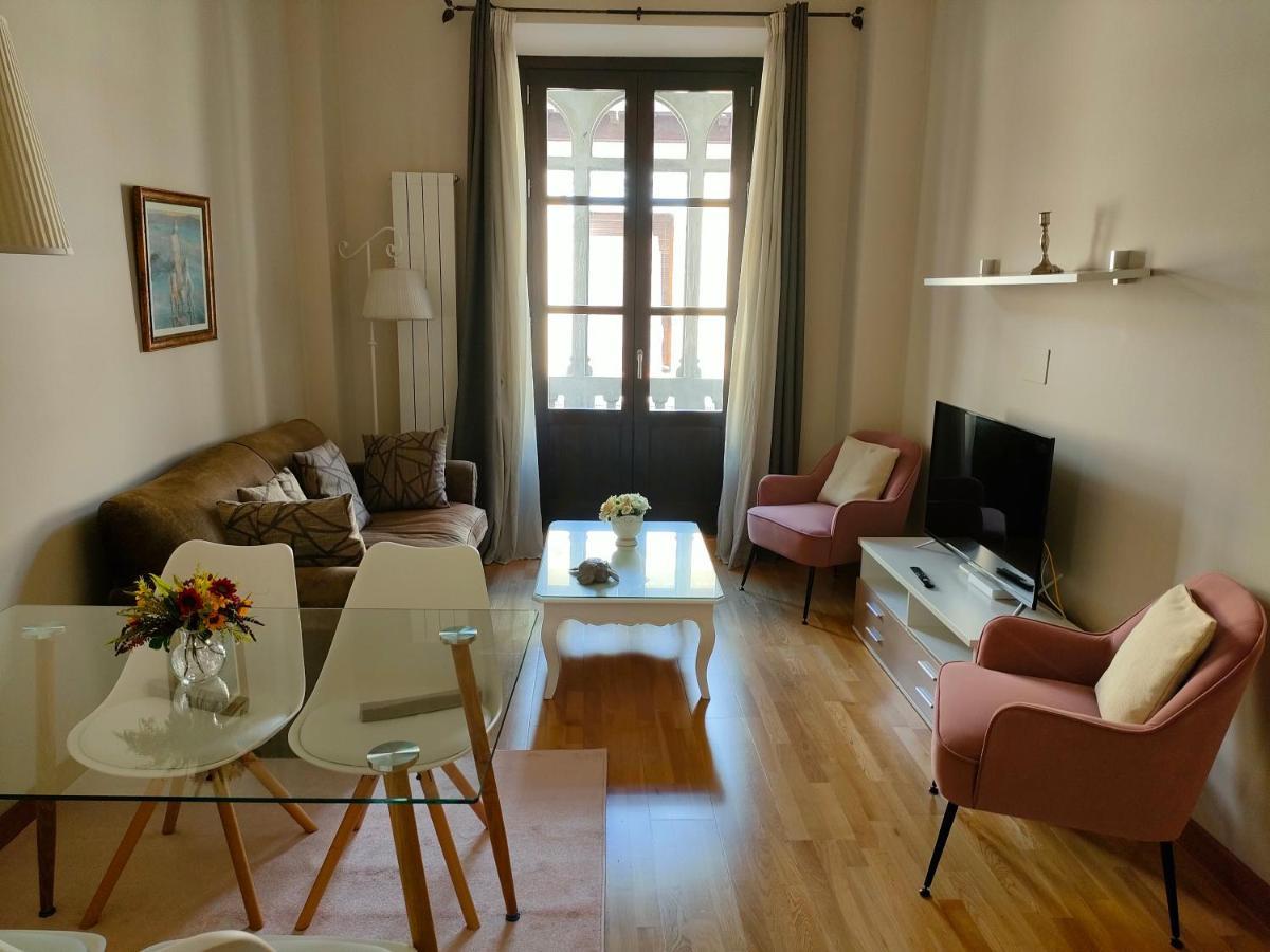 Apartamento Nueva Del Santisimo Γρανάδα Εξωτερικό φωτογραφία